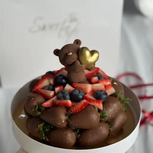Торт "Teddy Cake" клубника в шоколаде