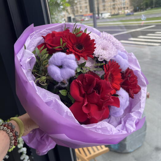 Роза французская хлопок и хризантема кустовая