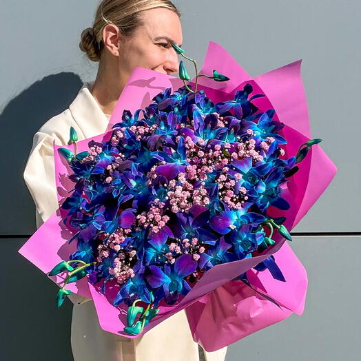 Букет розовый Космос. Монобукет 620 Leora Flowers дом цветочной моды
