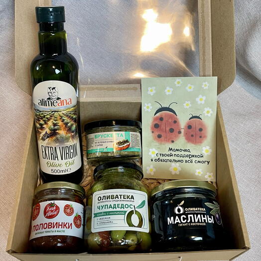 Гастрономический подарок маме «Вкус солнечной любви» с премиальными оливками, оливковым маслом, брускеттой и томатами