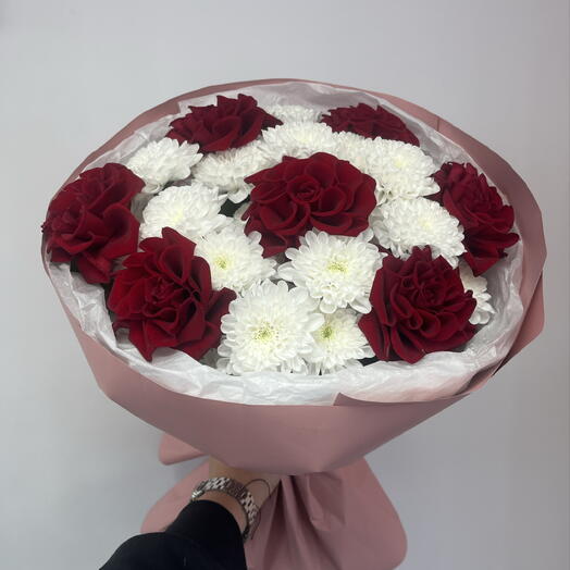 Букет с красной розой