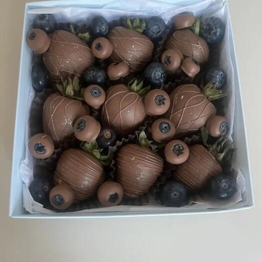 Клубника в шоколаде ассорти 🍓