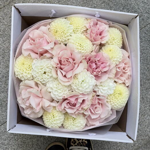 Pink-white love