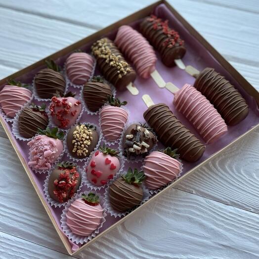 Conjunto de fresas y plátanos cubiertos de chocolate / regalo dulce