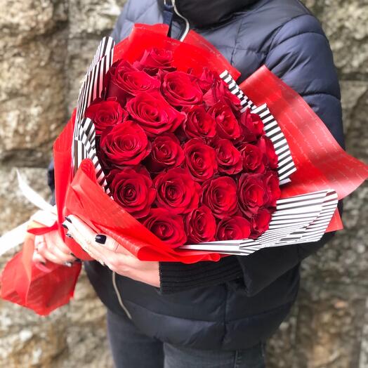 Bouquet of 25 red roses