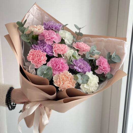 Bouquet of dianthuses