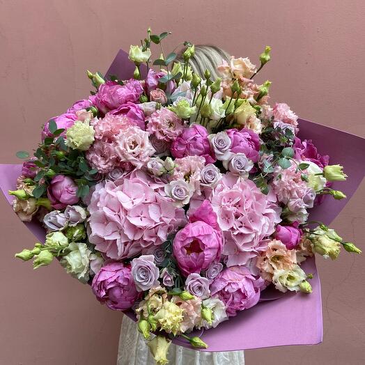 Bouquet with peonies and hydrangeas