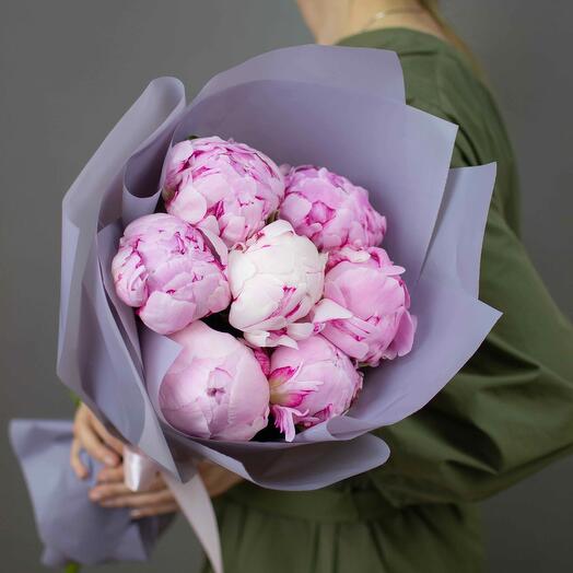 Букет из ароматных пионов, 7 шт
