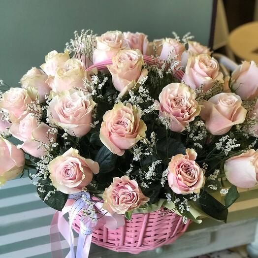 Cesta de rosas rosa Mondial