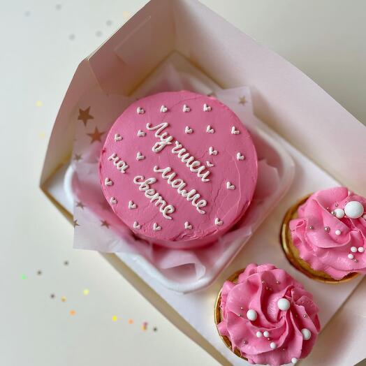 A gift for mom Bento + cupcakes