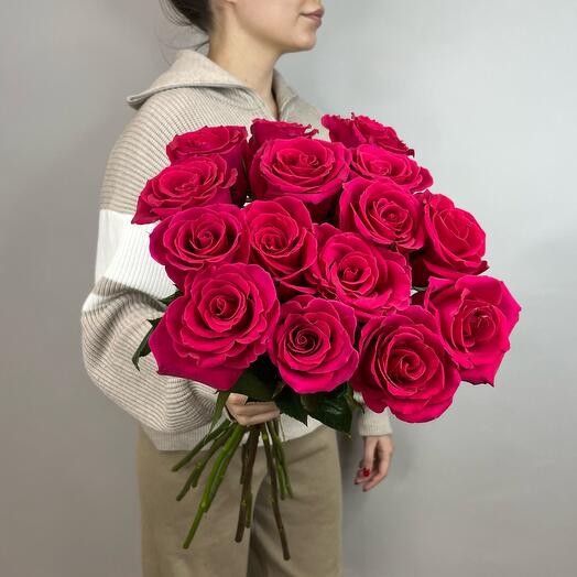 Bouquet of pink roses