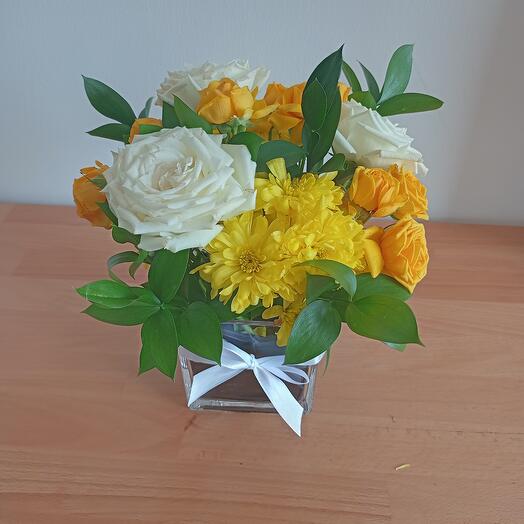 White   Yellow Mix in a Vase