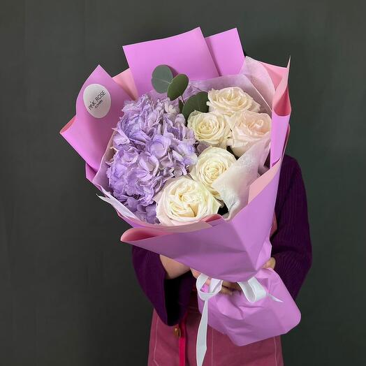 Гортензии и розы 💖