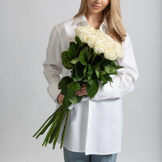 Роза белая 70 см 15 шт