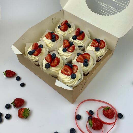 Cupcakes con fresas frescas y arándanos (9 piezas)