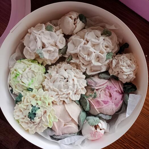 Зефирные цветы в коробке