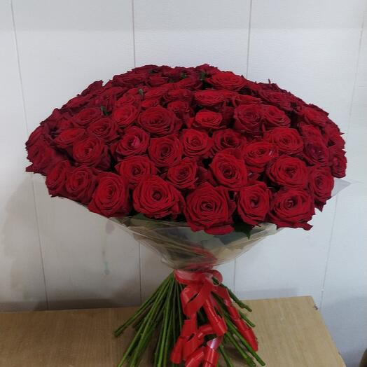 Букет из 101 розы