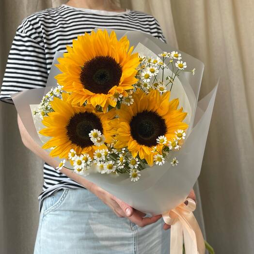 Sunflowers and daisies