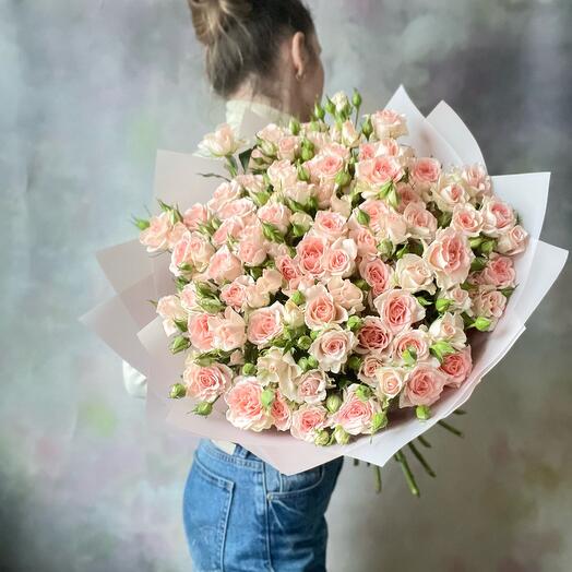 Peach-colored bush roses