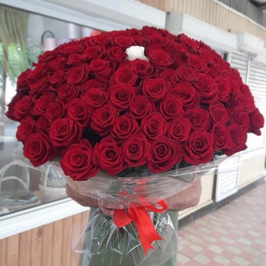 101 роза