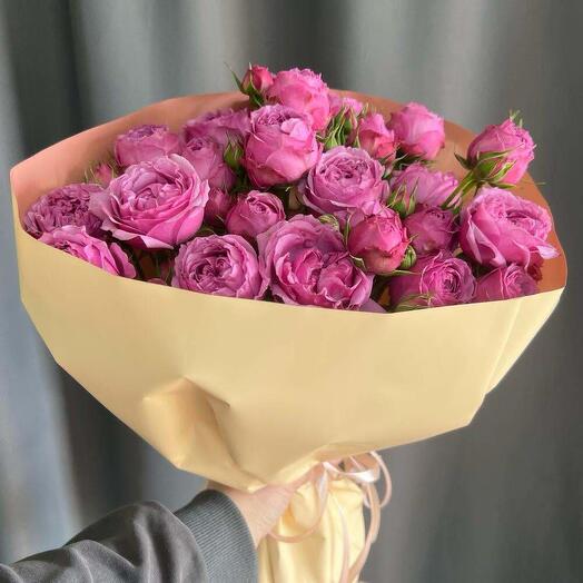 Пионовидная Роза