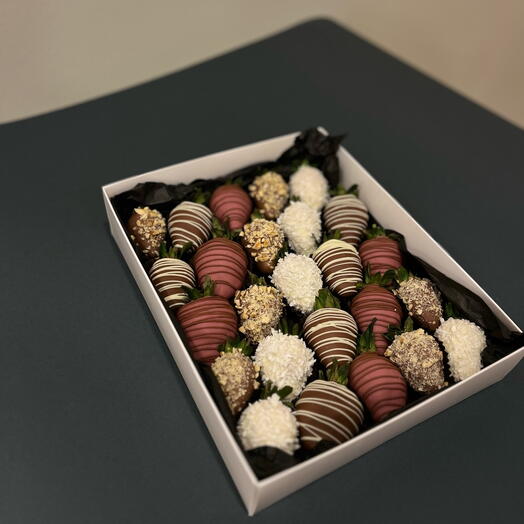 L-SIZE BOX | 24 big strawberries dipped chocolate | клубника в шоколаде