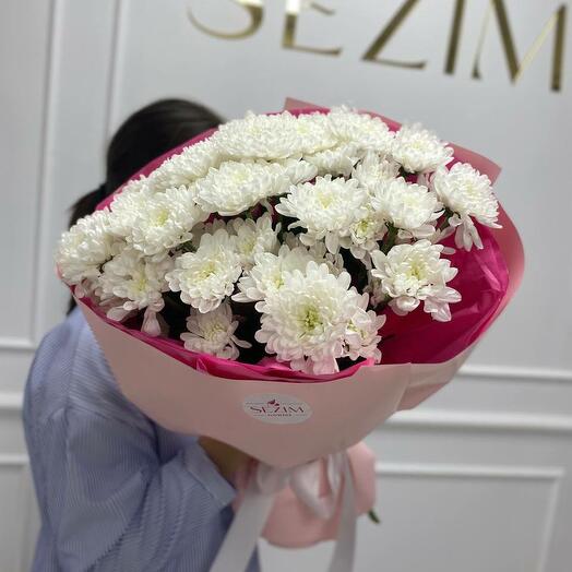 Букет из пышной хризантемы