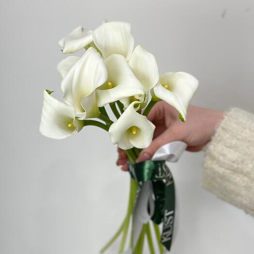 Букет из 9 белых калл Калла белая 9 шт