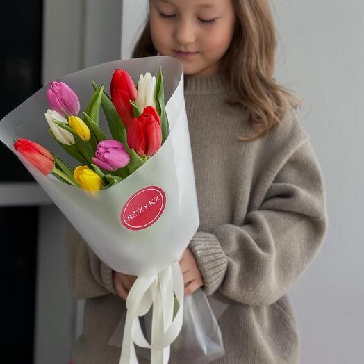 Микс букет из 9 тюльпанов