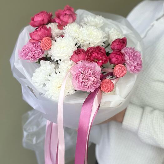 Сборный букет облако малиновые розы и хризантема💝