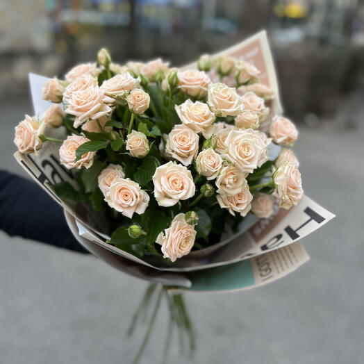 10  creamy rose