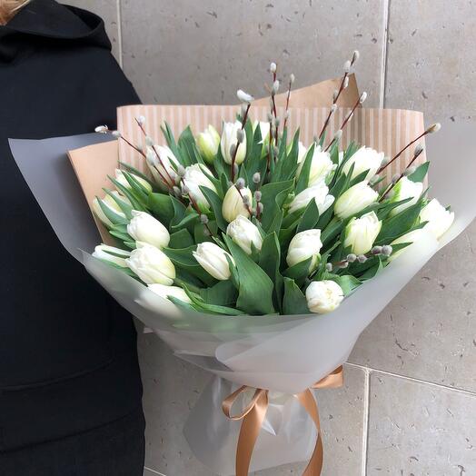 Букет с пионовидными тюльпанами