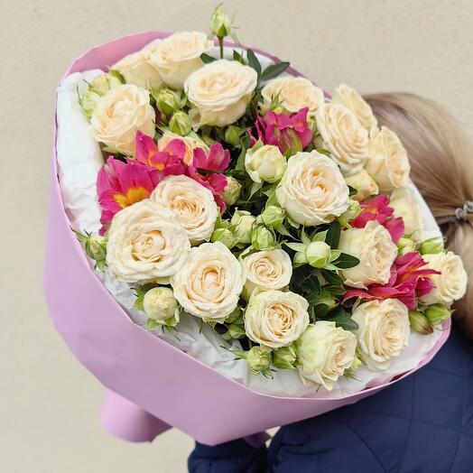 Bush roses and alstrameria