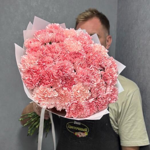 Букет из 35 розовых диантусов