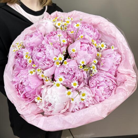 Пионы (13 шт) с ромашками 💗