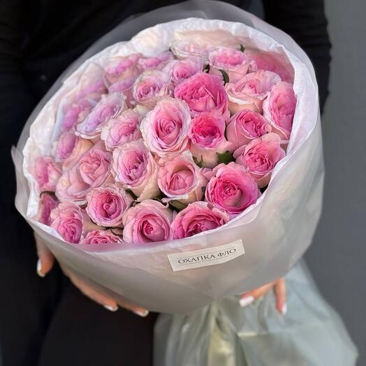 Букет из 41 розовой розы