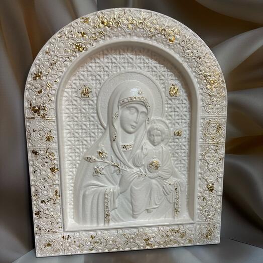 Икона из гипса Казанской Божией Матери