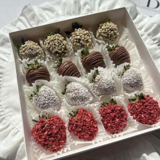 Клубника в шоколаде для девушке, дочери , мамы