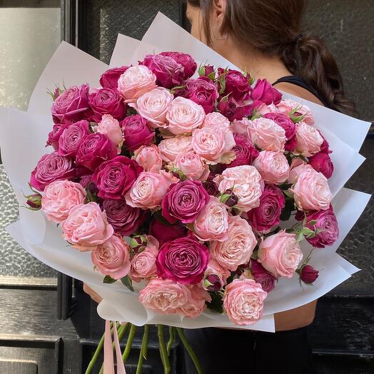Premium spray roses