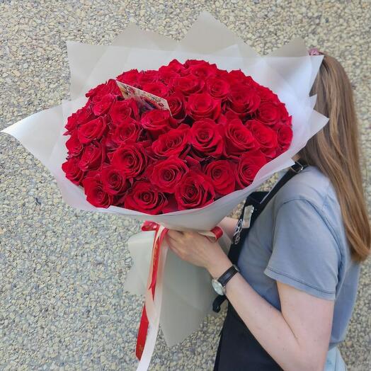 Mono bouquet of scarlet roses Ecuador