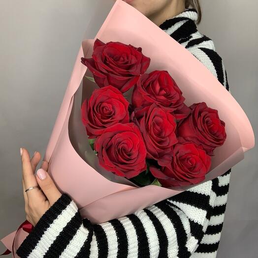 Букет бордовых роз 🌹