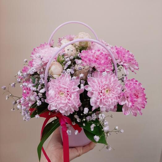 Розовая корзина