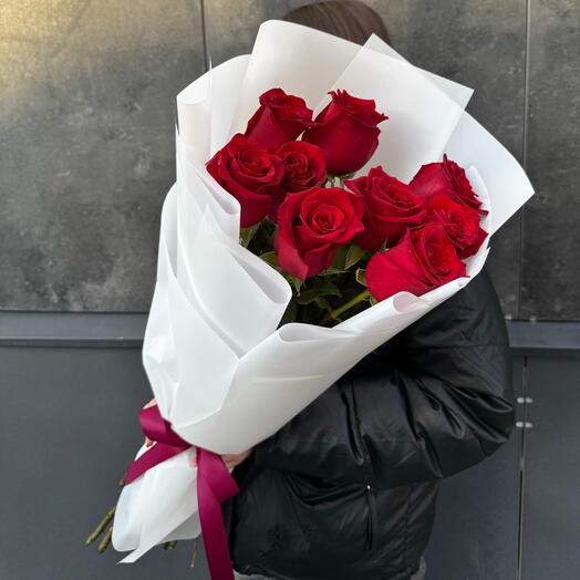 9 голландских роз 80 см