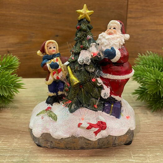 Фигурка с подсветкой Санта с ребенком в красном пальто керамика h=11.5 см