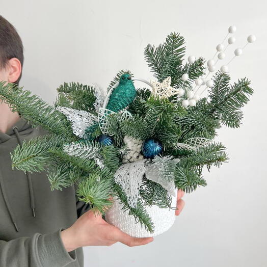 Новогодняя композиция «Холодный вечер»