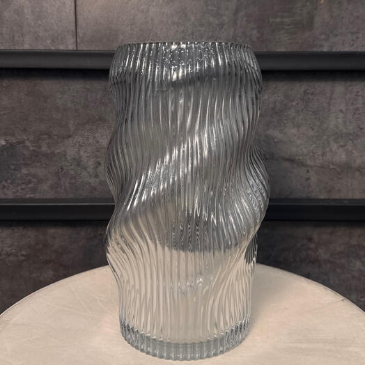 Стеклянная ваза «Скрутка»