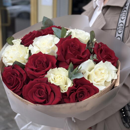 Микс из французских роз