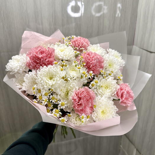 Букет хризантем с ромашками 🌸