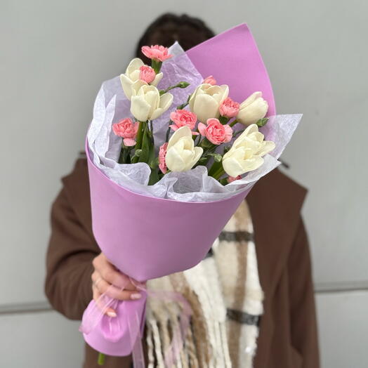 Тюльпаны в букете «Весенний рассвет»