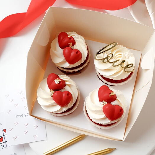 Капкейки с сердечками